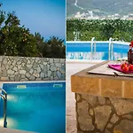 Croatia Sea View With Heated Pool וילה *