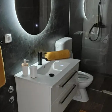 Croatia Sea View With Heated Pool Vinisce