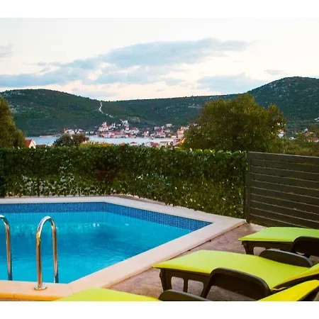 빌라 Croatia Sea View With Heated Pool *