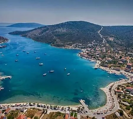 Croatia Sea View With Heated Pool