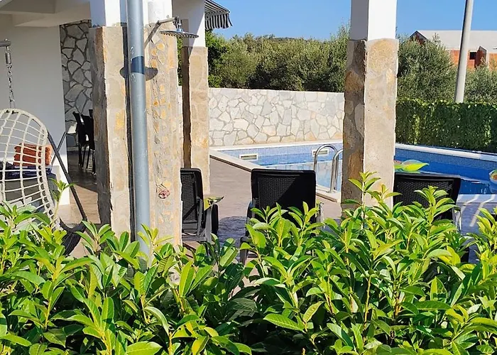 Croatia Sea View With Heated Pool Willa *