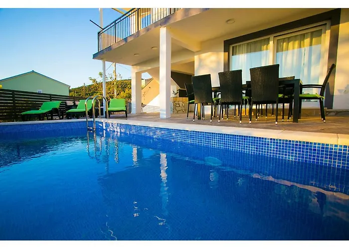Willa Croatia Sea View With Heated Pool Vinišće