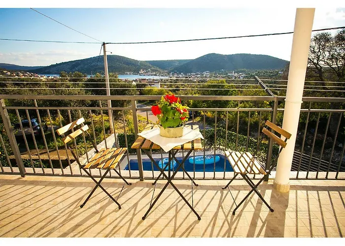 Croatia Sea View With Heated Pool Willa Vinišće