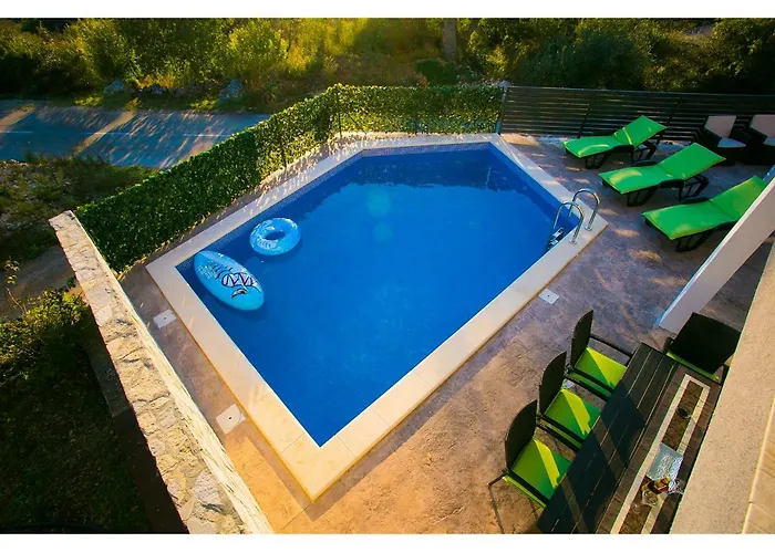 Croatia Sea View With Heated Pool Willa *